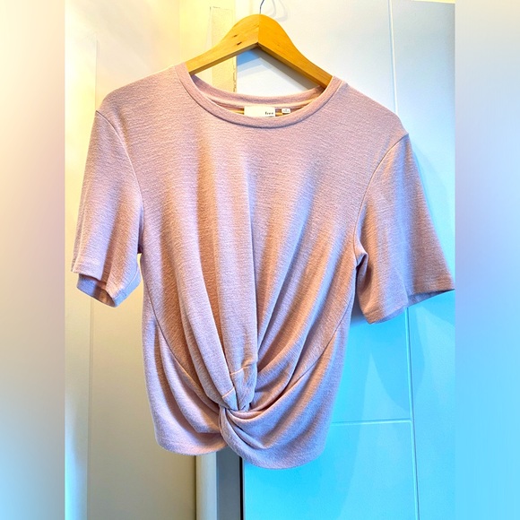 Aritzia fall short sleeve top. Size M - Picture 1 of 4